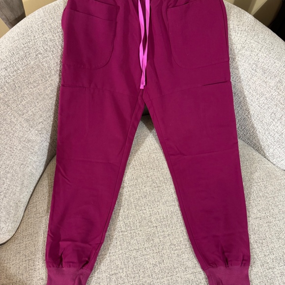 Figs Scrub Set - Picture 2 of 5